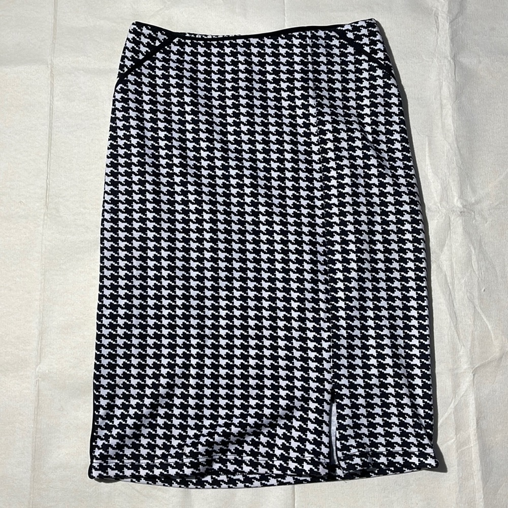 Venus Womens Skirt size S
